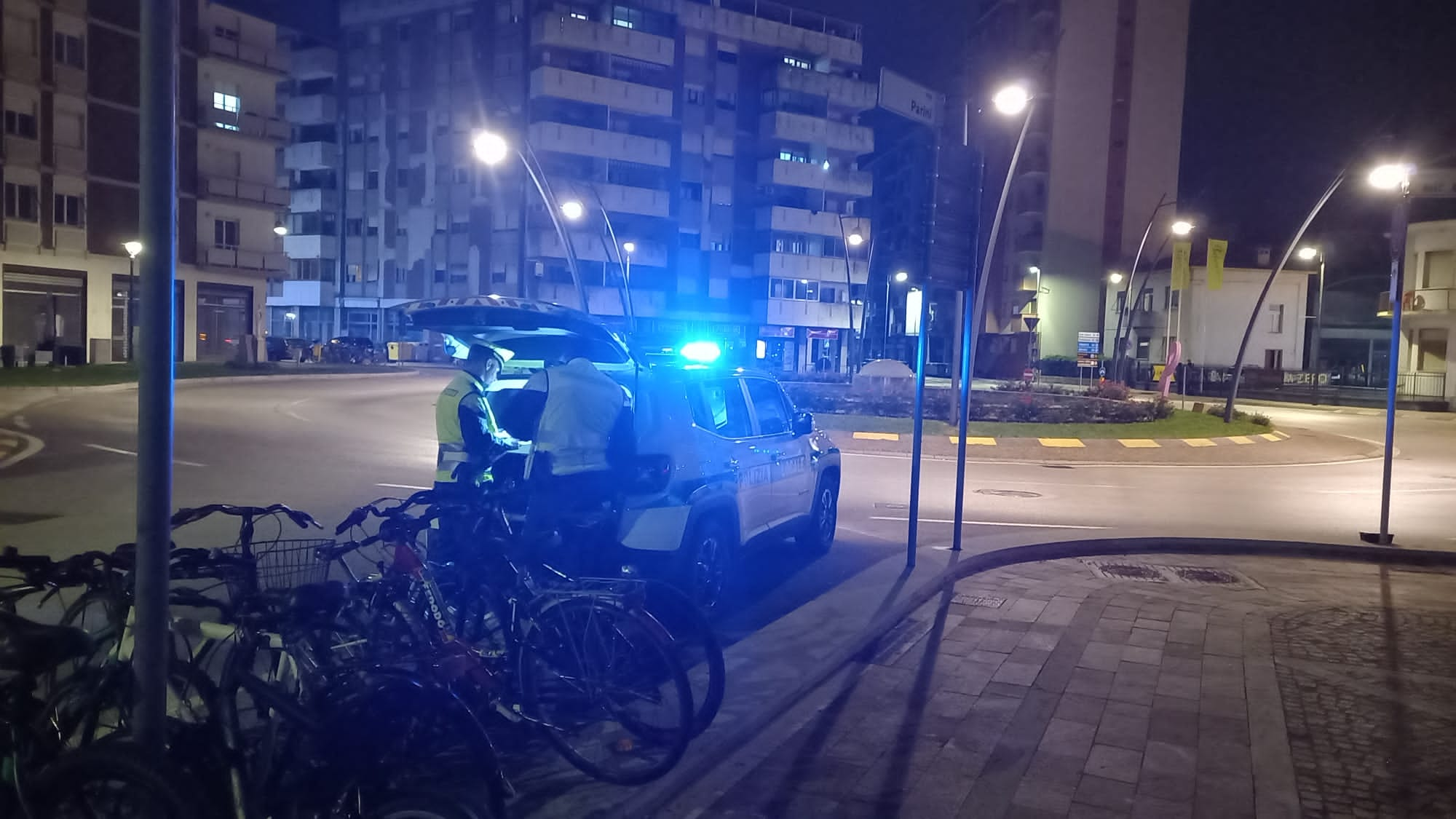 Immagine per Monfalcone, 118 persone controllate in una notte dalla polizia locale 